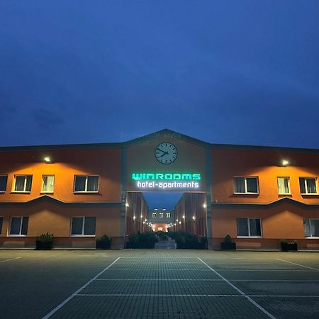 Winrooms "Hotel&Appartement" Винер-Нойштадт Экстерьер фото