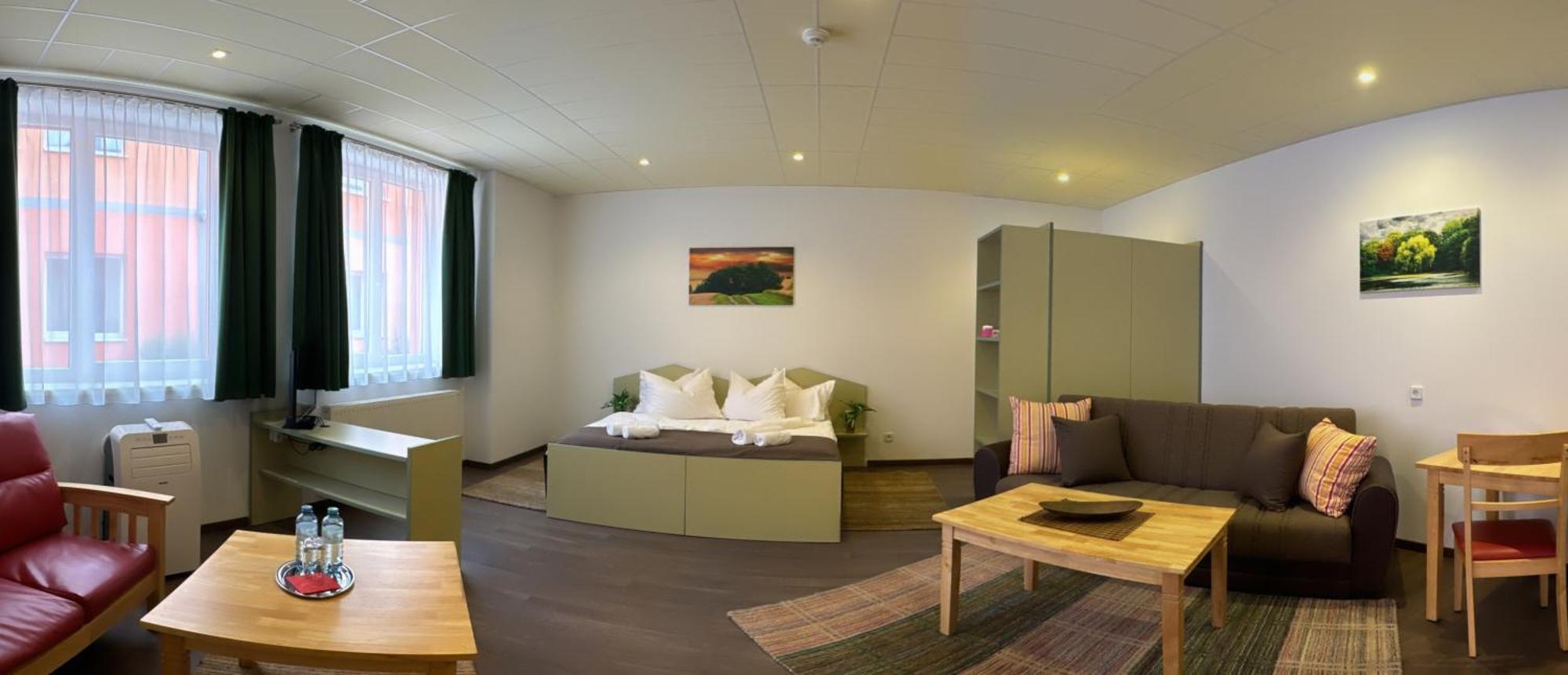 Winrooms "Hotel&Appartement" Винер-Нойштадт Экстерьер фото