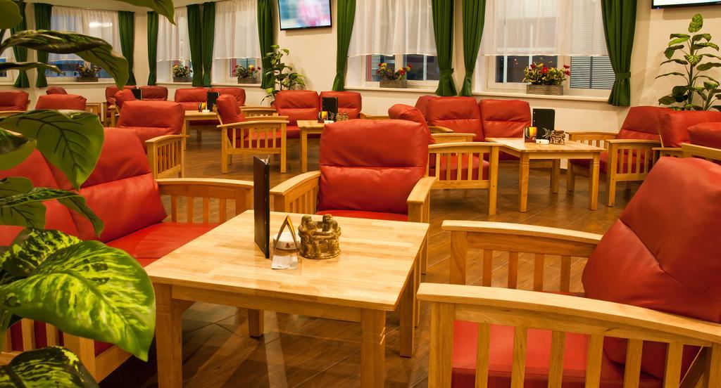 Winrooms "Hotel&Appartement" Винер-Нойштадт Экстерьер фото