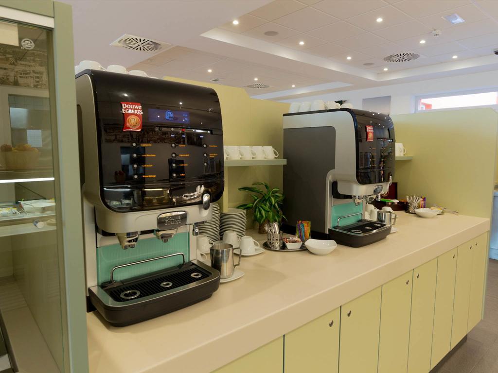 Winrooms "Hotel&Appartement" Винер-Нойштадт Экстерьер фото